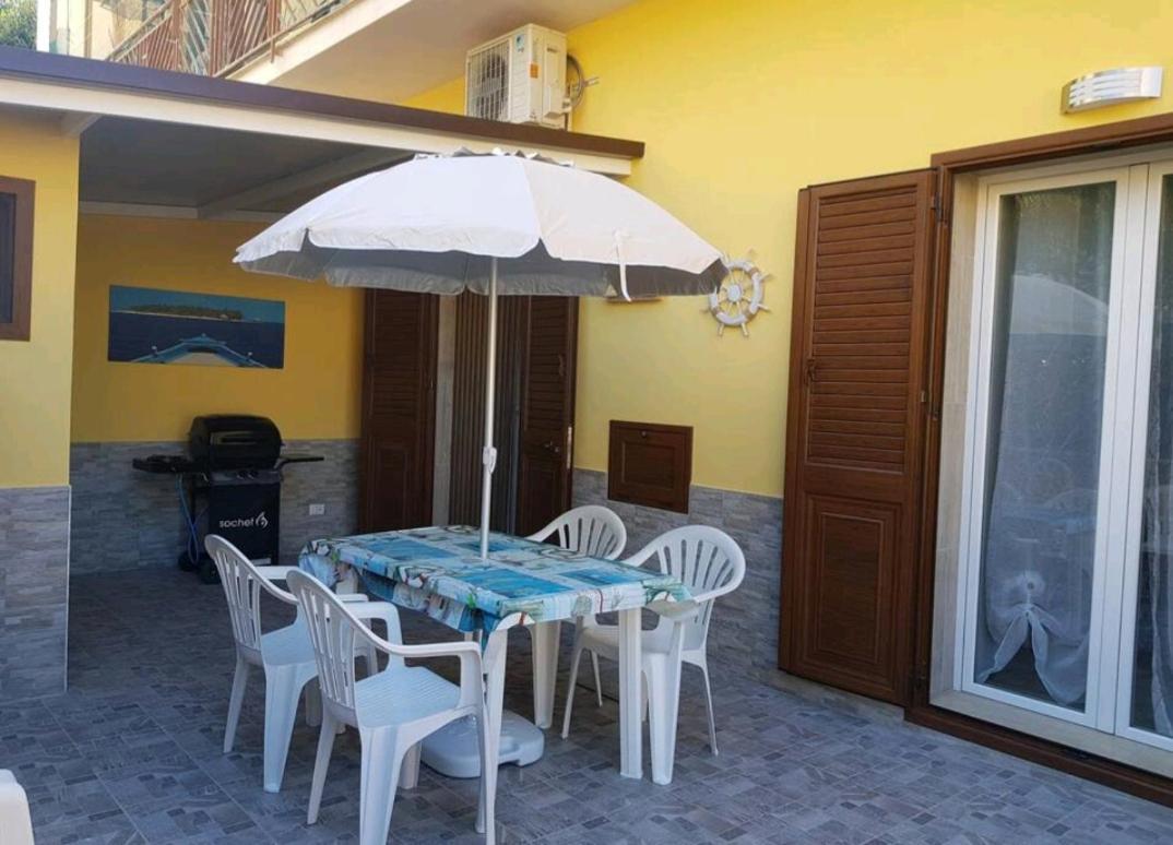Casa Vacanze Rosanna Balestrate Exterior photo